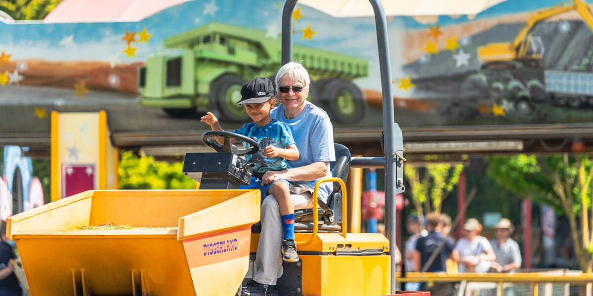 Diggerland Yorkshire wjats on in yorkshire